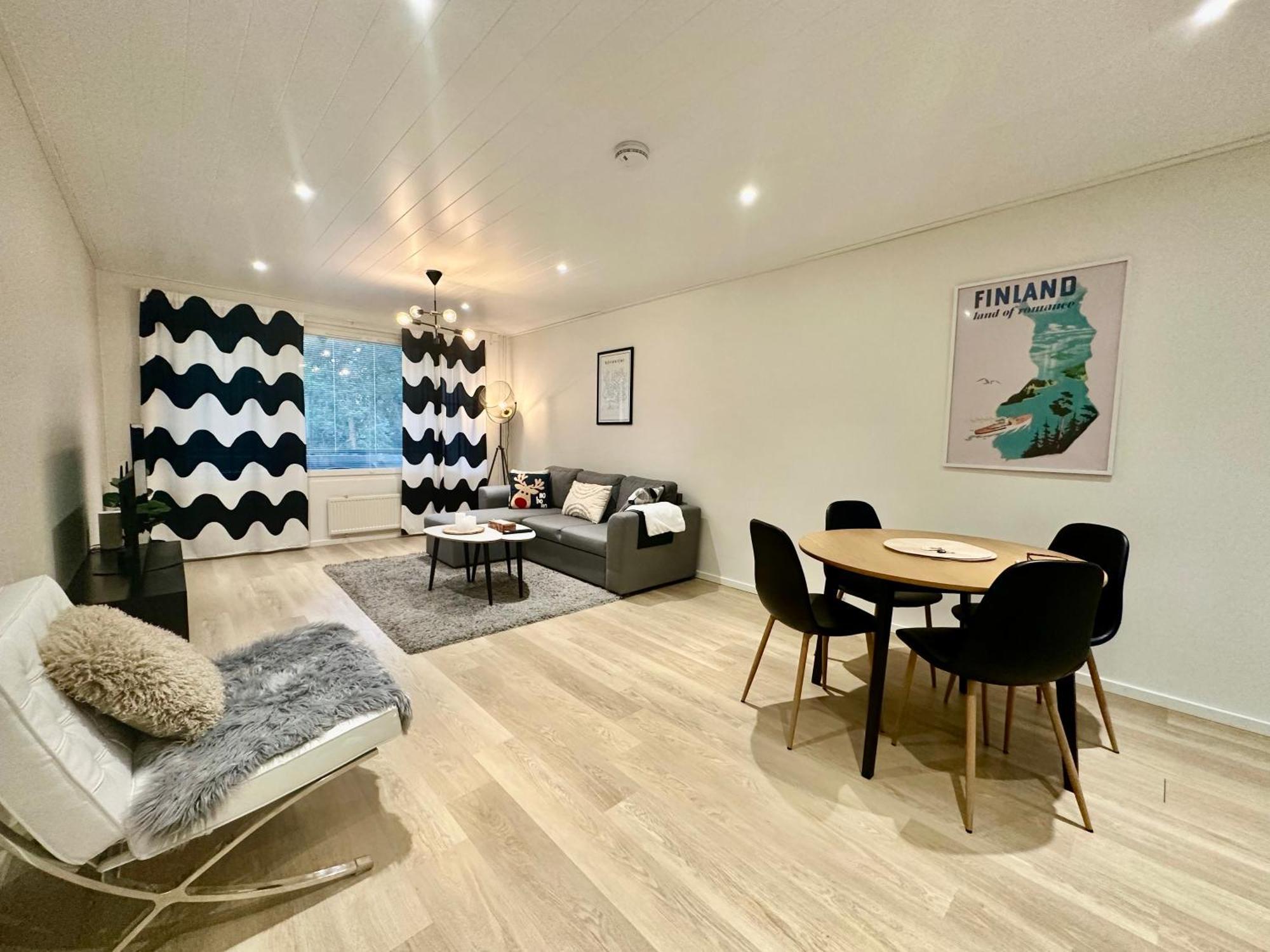 Elegant Apartment With Sauna In The Center โรวานิเอมิ ภายนอก รูปภาพ